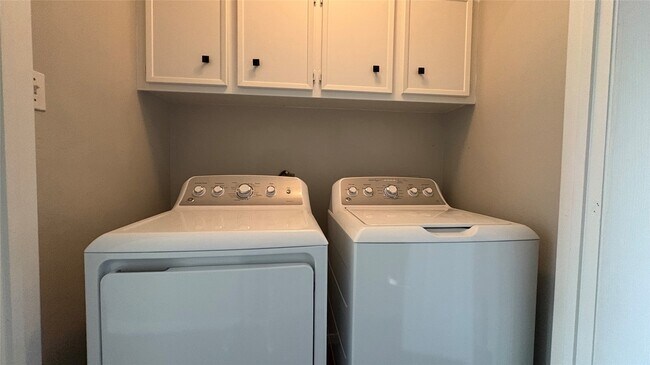 11423 Wickersham Ln in Houston, TX - Building Photo - Building Photo