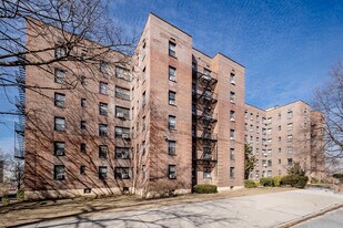 Mitchell Gardens Co-Op #3 in Flushing, NY - Building Photo