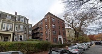 63 Dana St, Unit 12 in Cambridge, MA - Building Photo