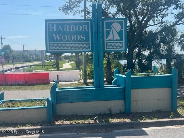 425 Catamaran Dr in Merritt Island, FL - Building Photo - Building Photo