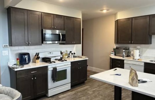 property at 66 Perthshire Rd