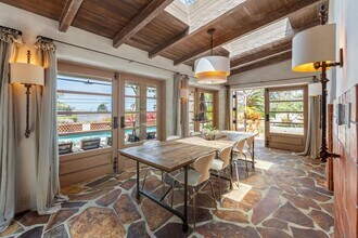 1105 Stratford Ct in Del Mar, CA - Building Photo - Building Photo