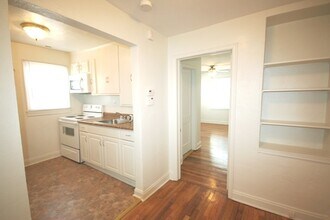 2504 Shenandoah Ave in Durham, NC - Building Photo - Building Photo