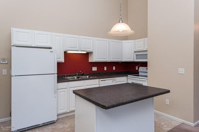 property at 2022 29th Pl NW