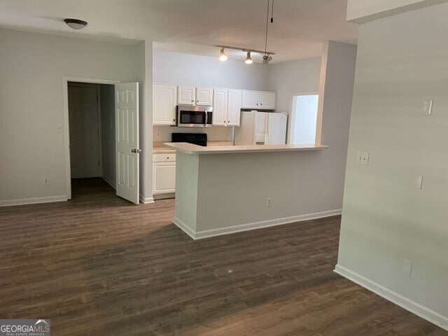 645 N Fairfield Dr in Peachtree City, GA - Building Photo - Building Photo