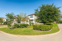 15 Fringetree Bark Dr, Unit 1511 in Tomball, TX - Building Photo - Building Photo