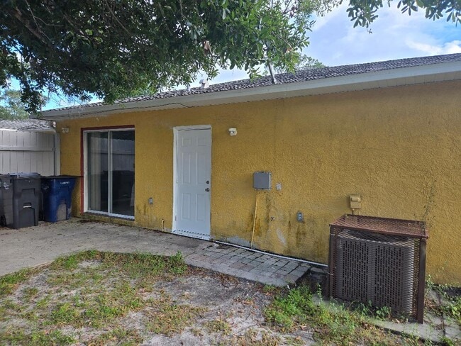 5003 20th St E in Bradenton, FL - Building Photo - Building Photo