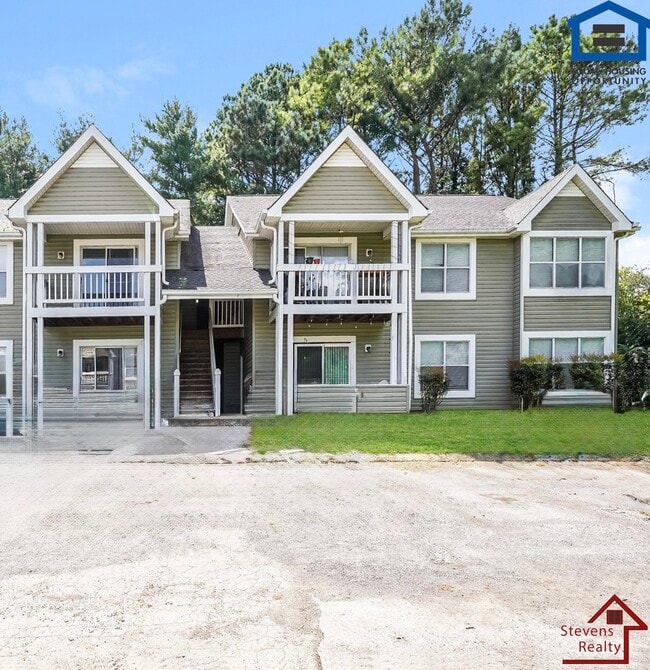 430 Oriole Dr in McMinnville, TN - Building Photo - Building Photo