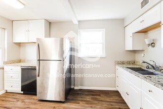 536 Trenton Ave in Cincinnati, OH - Foto de edificio - Building Photo