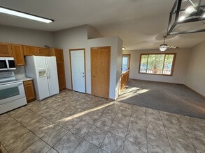 205 S Foss Ave in Sioux Falls, SD - Building Photo - Building Photo