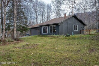 22355 Whispering Birch Dr in Anchorage, AK - Building Photo - Building Photo