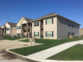 1211 NE Windsor Dr Apartments