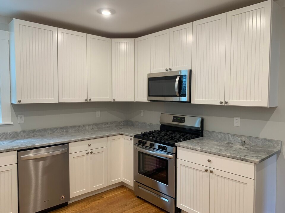 307 Highland Ave, Unit 1 in Somerville, MA - Building Photo