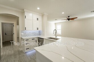 3660 E Morning Star Ln in Gilbert, AZ - Building Photo - Building Photo