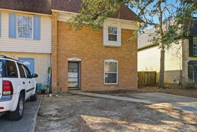 2109 Langley Ave in Pensacola, FL - Building Photo - Building Photo