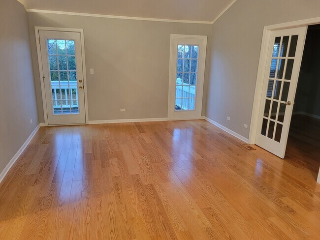 1254 Ballantrae Pl in Mundelein, IL - Building Photo - Building Photo