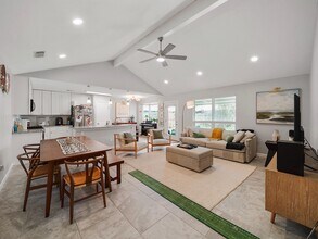 5014 Mary Lou Dr in Houston, TX - Building Photo - Building Photo