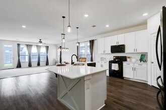 1702 Claire Creek Ct in Katy, TX - Building Photo - Building Photo