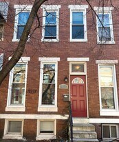 411 E Lorraine Ave in Baltimore, MD - Building Photo