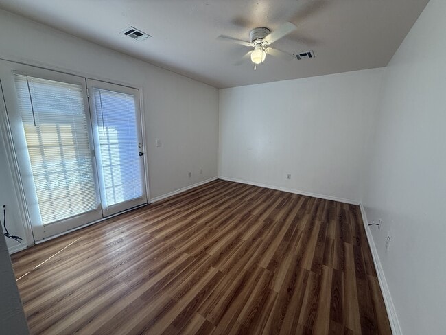 2203 S Bluestone St in Stillwater, OK - Building Photo - Building Photo