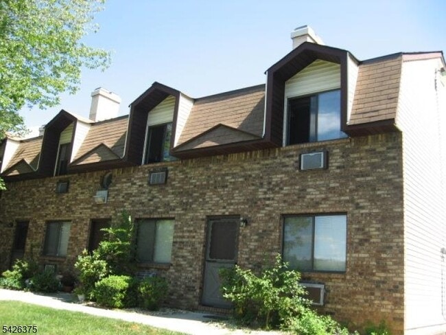 property at 2 Great Gorge Terrace