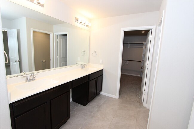 1303 Keaton Ct