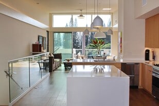 173 Holokahiki Ln in Wailea, HI - Building Photo