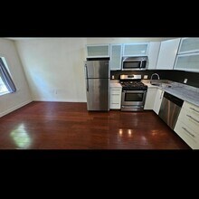 191 Everett St in Boston, MA - Building Photo - Building Photo