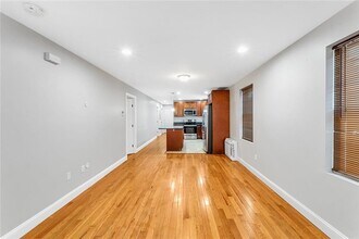 65 Marietta St in Providence, RI - Building Photo - Building Photo