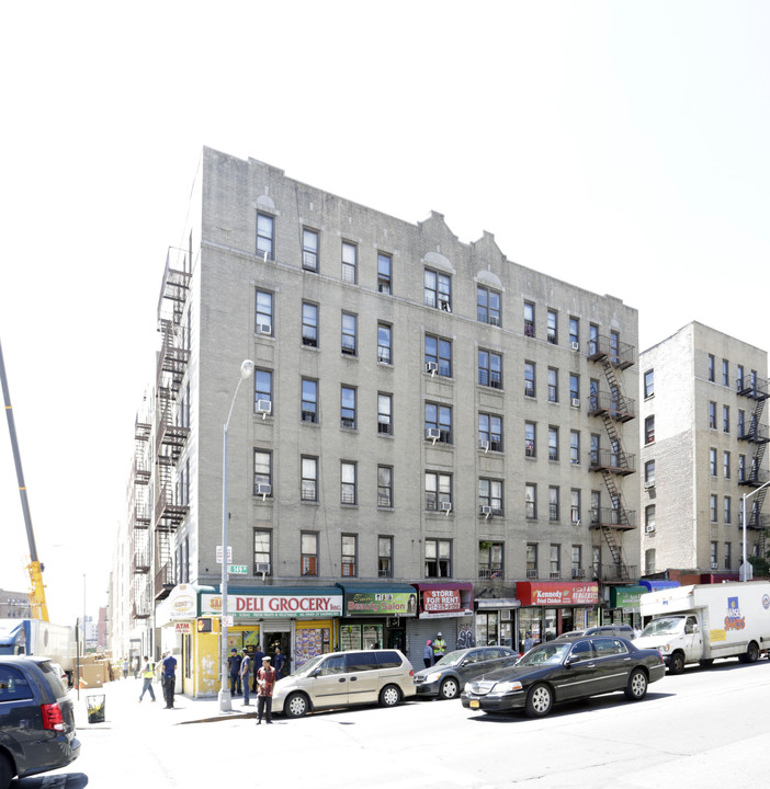 818-824 E 149th St in Bronx, NY - Building Photo