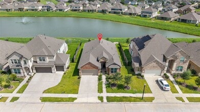 77 Carmel Dr in Manvel, TX - Building Photo - Building Photo