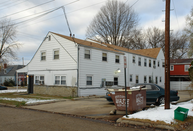 4500 Grand Central Ave in Vienna, WV - Building Photo - Building Photo