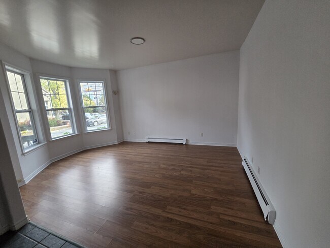 6014 South St in Halifax, NS - Building Photo - Building Photo