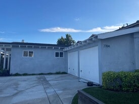 2704 Gates Ave, Unit A in Redondo Beach, CA - Building Photo