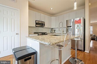 7815 Desiree St in Alexandria, VA - Building Photo - Building Photo