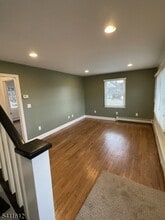 70 Suters Ln in Wayne, NJ - Building Photo - Building Photo