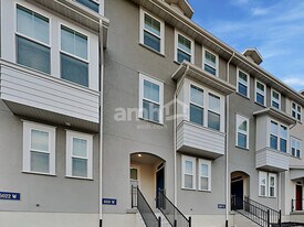 6018 W South Jordan Pky in South Jordan, UT - Building Photo