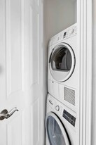 722 10th Ave in New York, NY - Building Photo