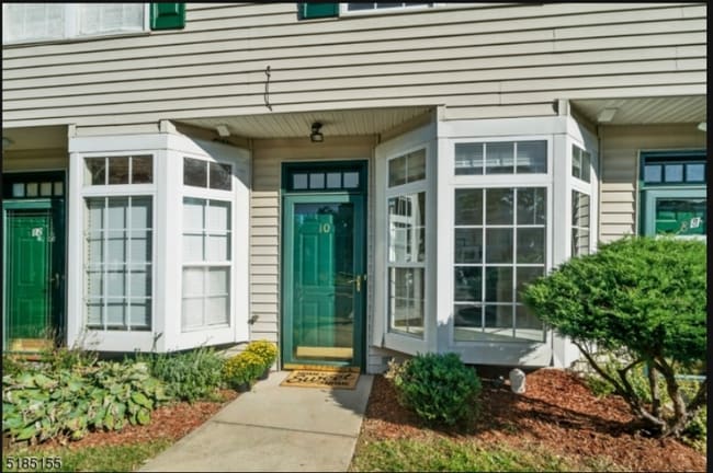 property at 7 Derby St