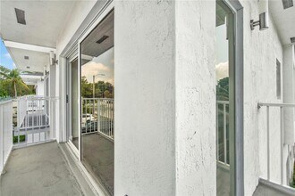 6323 NW 1st Pl in Miami, FL - Building Photo - Building Photo