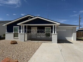 7420 35th St in Lubbock, TX - Building Photo