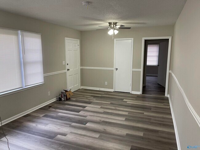 4503 NW Kenwood Dr in Huntsville, AL - Building Photo - Building Photo