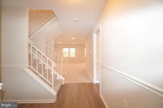 12318 Cinnamon St in Woodbridge, VA - Building Photo - Building Photo