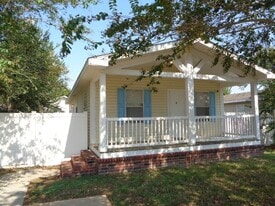 10010 Sugarvine Ln in Tomball, TX - Building Photo
