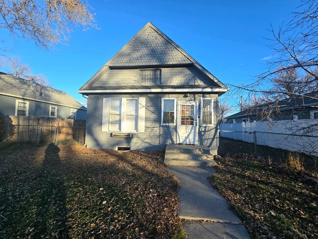 property at 135 Custer Ave