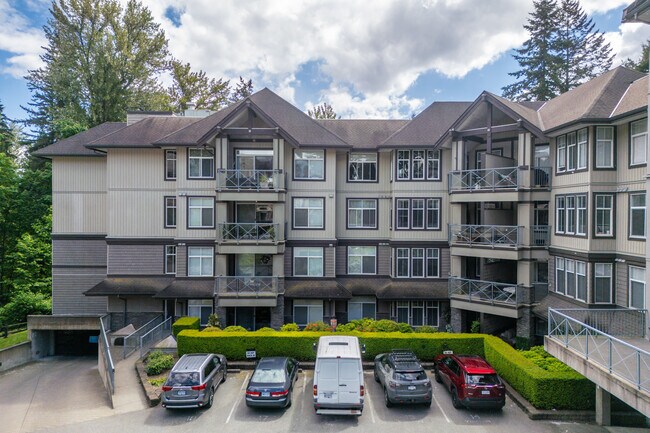 33318 Bourquin Cres E in Abbotsford, BC - Building Photo - Building Photo