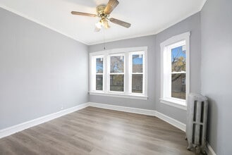 1401 W 80th St in Chicago, IL - Building Photo - Building Photo