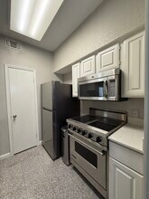 6220 Bentwood Trl, Unit #804 in Dallas, TX - Building Photo - Building Photo