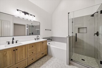 8919 Summer Ash Ln in Sugar Land, TX - Building Photo - Building Photo