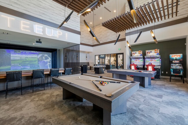 Elysium in Phoenix, AZ - Building Photo - Interior Photo